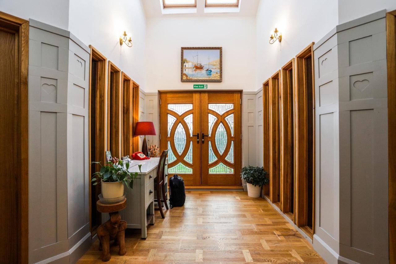 Crackin View Guest House Хексем Экстерьер фото